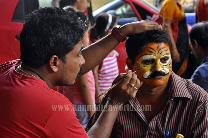 kundapura_hulivesha_kunitha-2016-5