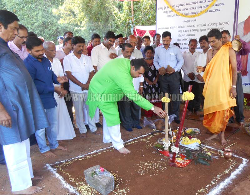 madhvaraj_inagurates_perampalli-bridge-2