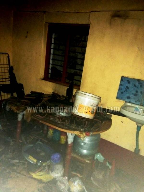 mavinakatte_home_fire-4