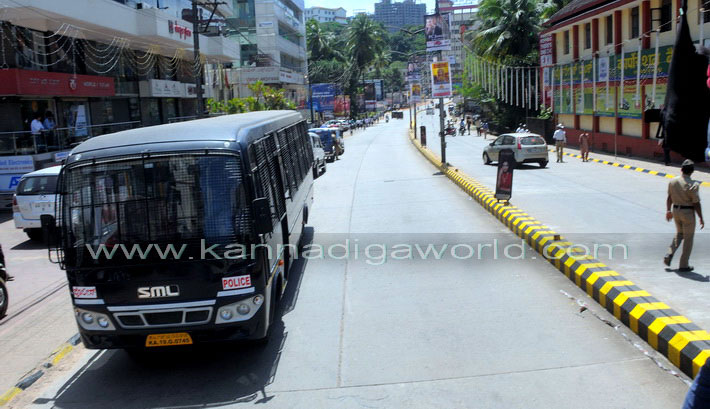 yettinahl_stdent_protst_15