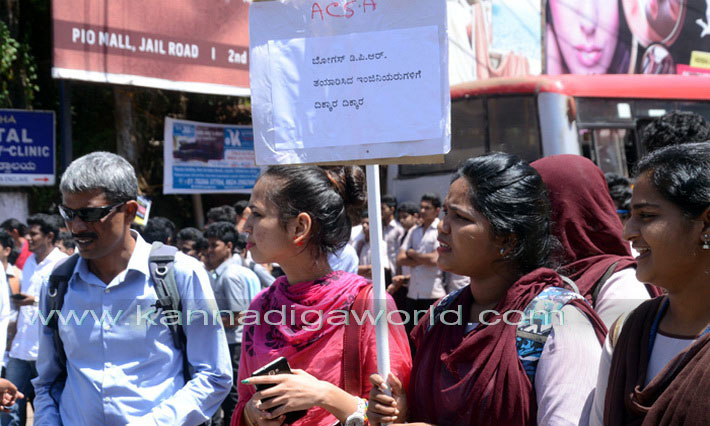 yettinahl_stdent_protst_7