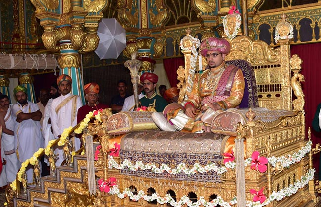 Mysuru Royal Scion Yaduveer Krishnadatta Chamaraja Wadiyar's private dusbar, as part of Dasara Celebrations, at Mysuru Palace in Mysuru on Saturday October 01, 2016 -Photo / IRSHAD MAHAMMAD