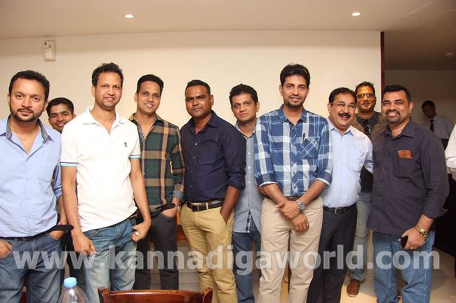 devadiga-sangha-dubai-2016-img-20161128-wa0059-028