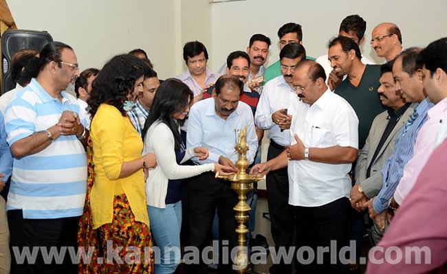 dubai-tulu-ayana-2016-nov-10-010