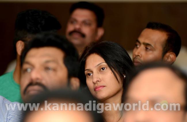 dubai-tulu-ayana-2016-nov-26-024