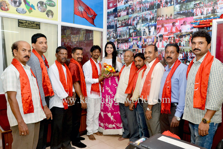 cini-artist-pujashetty1