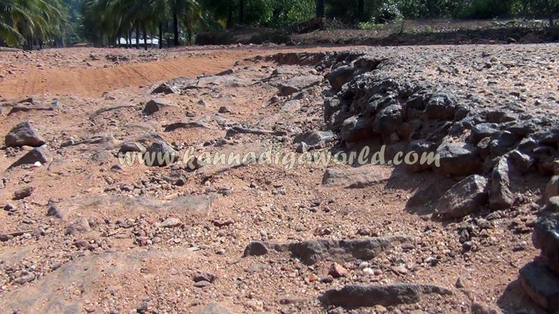 kundapura_aanjaneya_kaltod-muroor-viist-10