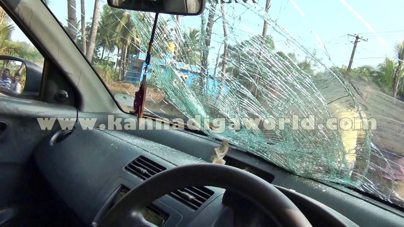 kundapura_car_dammege-7