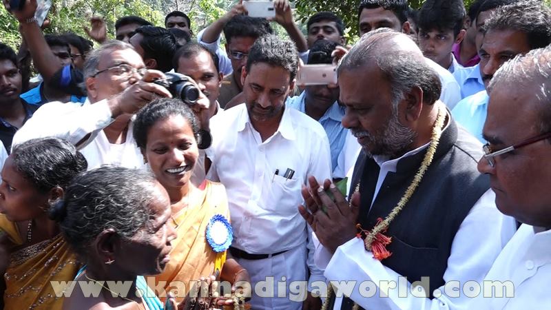 kundapura_mooruru_minister-aanjaneya-10
