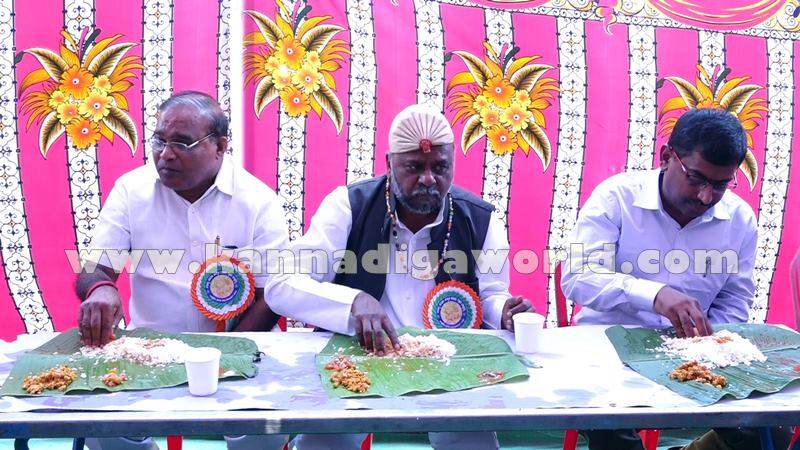 kundapura_mooruru_minister-aanjaneya-4