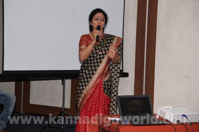 march-22-movie-bang-press-meet-15542061_661825427338785_5203614095209761342_n-018