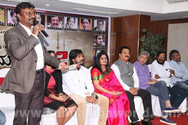 march-22-movie-bang-press-meet-15589484_661826437338684_2817938407418912601_n-027