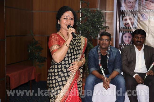 march-22-movie-bang-press-meet-15589892_661825434005451_7611856375071856326_n-030