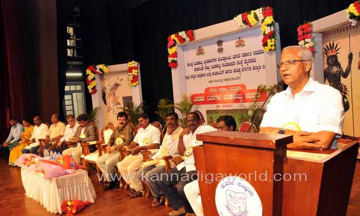 twnhll_budkattu_utsava_2