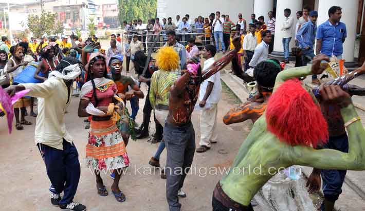 twnhll_budkattu_utsava_4