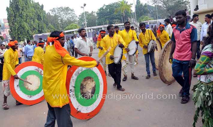 twnhll_budkattu_utsava_5