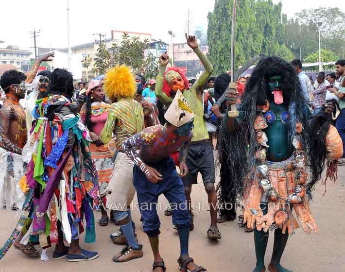 twnhll_budkattu_utsava_7